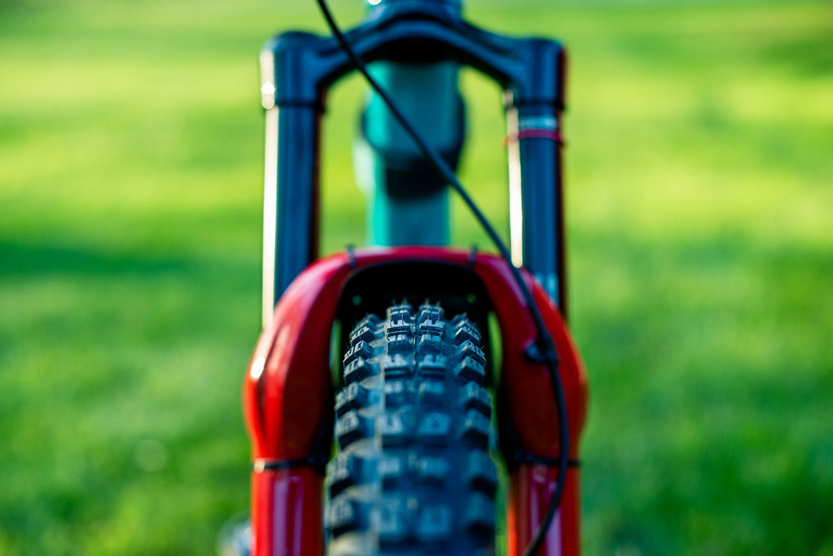 Vittoria-Mazza-enduro-tire-tyre-profile-mtb-mountain-bike-trail-casing-all-terrain-wet-dry-hard-pack-loam