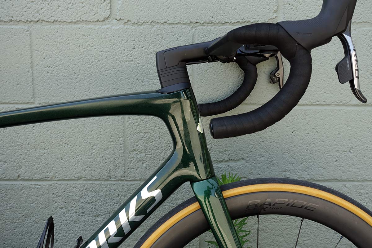 new 2021 specialized tarmac sl7 with integrated aero handlebar and stem