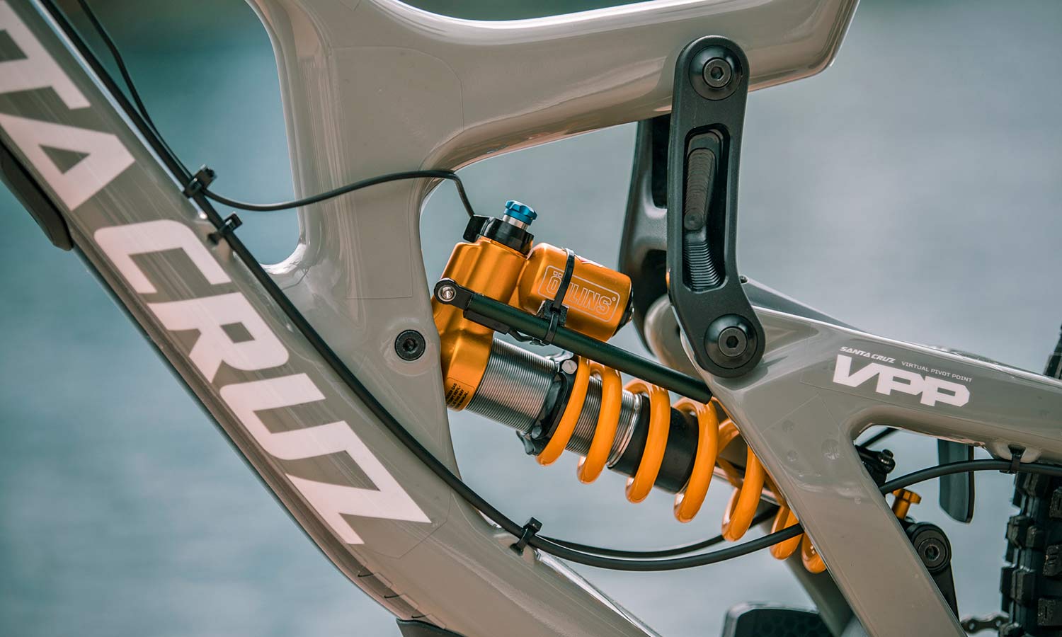 BYB Telemetry v2 pro MTB suspension analysis for the privateer mountain bike racer, photo by Michele Lotti shock setup
