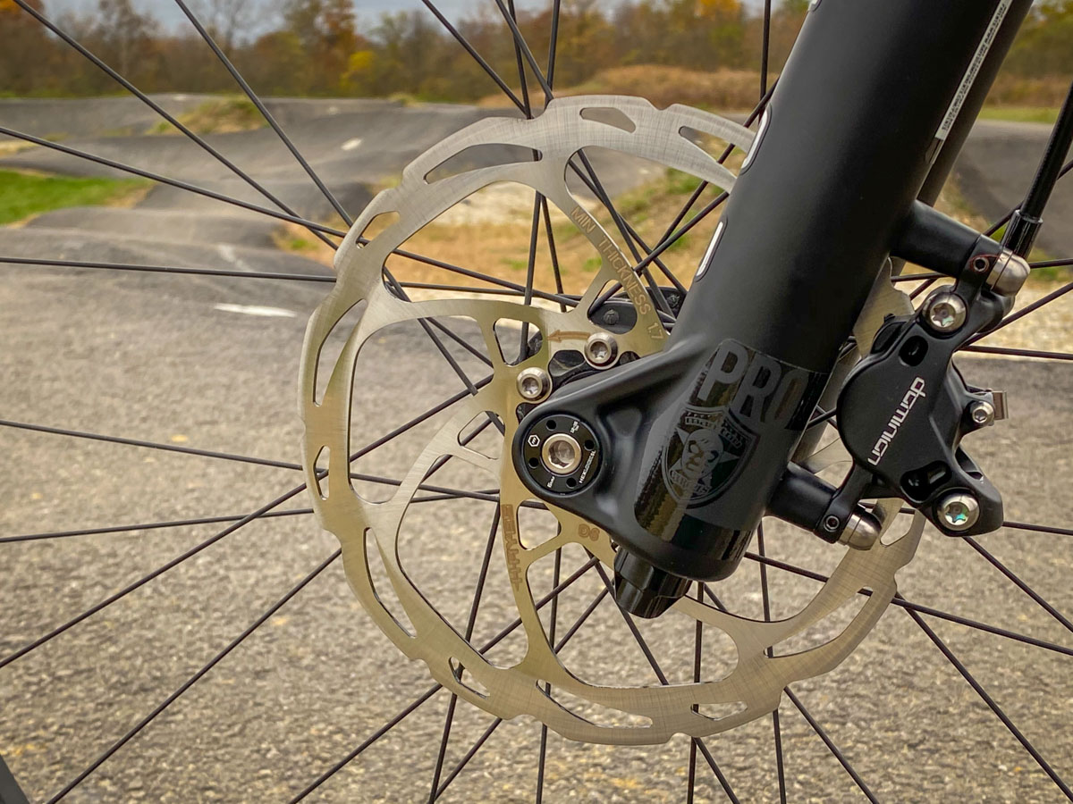 Limited Edition Dominion T2 hydraulic disc brake front