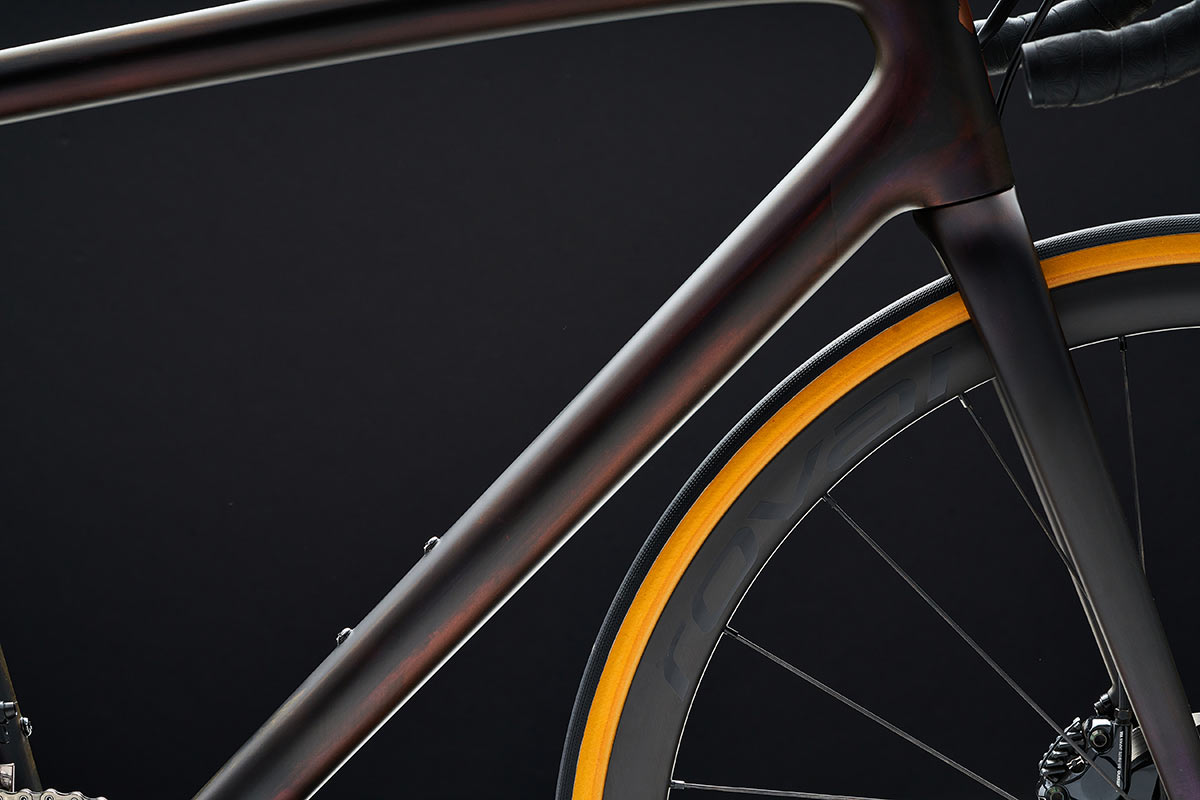 detail photos of the specialized aethos s works road bike