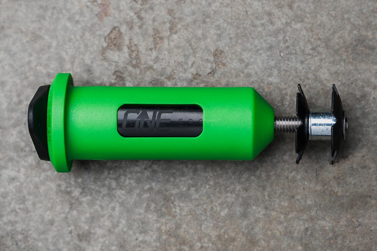 oneup edc carrier green threads into star nut tighten headset