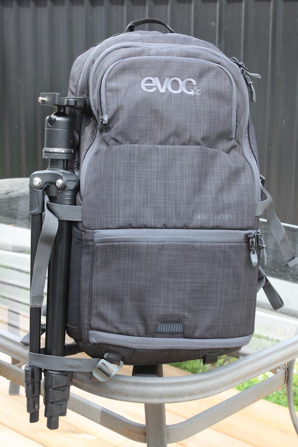 EVOC Stage Capture 16L pack, with tripod