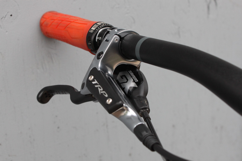 TRP DH-R EVO brakes, lever and GX shifter
