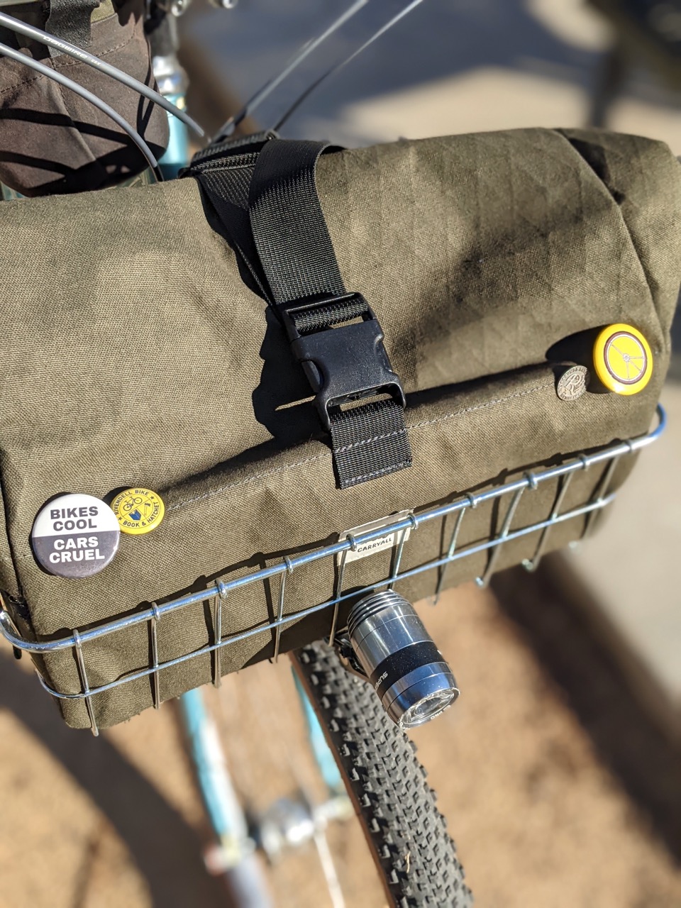 Need a grab & go bike bag? The Tunitas Carryall Basket Tote 137 