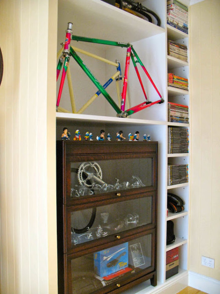 Dream Bike Room Campi Drawer
