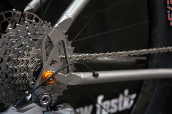 NAHBS2014-Festka-Root-titanium-mountain-bike04