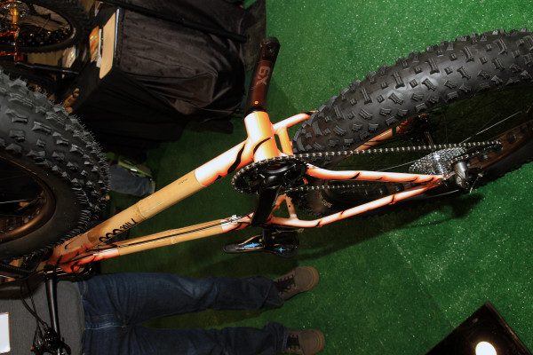 Boo bikes fat bike tiger custom paint bamboo rack tandem (5)
