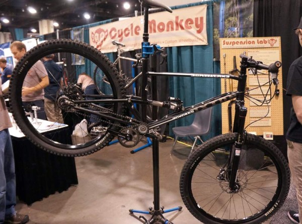 NAHBS2014-battleaxe-full-suspension-mtb-geared-hub01