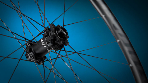 Niner-Carbon-MTB-mountain-bike-wheelset04