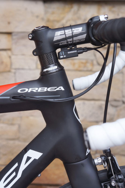 2015 Orbea Avant OME entry level carbon fiber endurance road bike