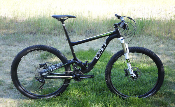 GT-Helion-alloy-pro-XC-full-susp-mountain-bike