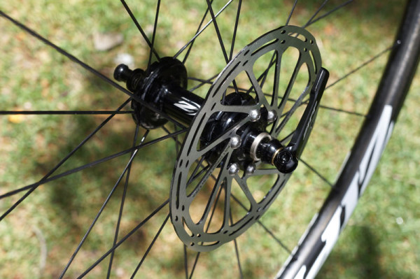 Zipp 202 Disc brake road bike wheels