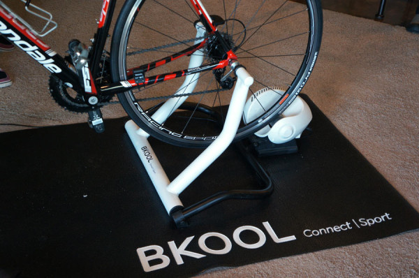 bkool bicycle trainer with online ride simulator and user uploaded video and GPX tracks