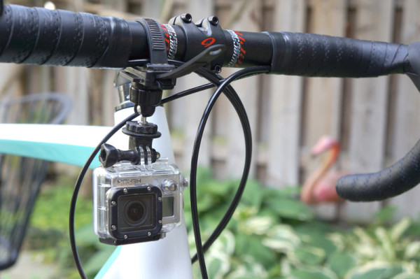 bracketron-xventure-versa-strap-gopro-action-sports-camera-mount-review