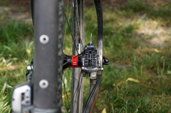 shimano r785 hydraulic road disc brakes ride review