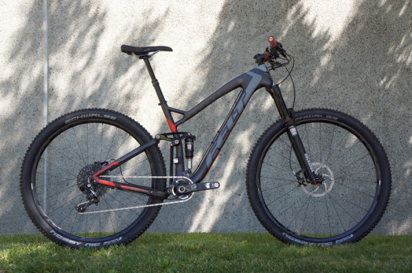 2015-Felt-Virtue-FRD-130mm-trail-29er-mountain-bike