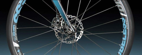 2015 Jamis Renegade carbon fiber disc brake adventure road bike