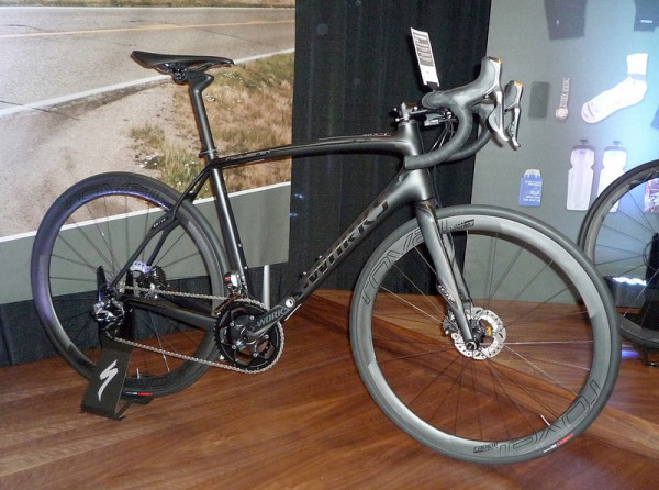 2015-specialized-roubaix-disc-s-works-endurance-road-bike