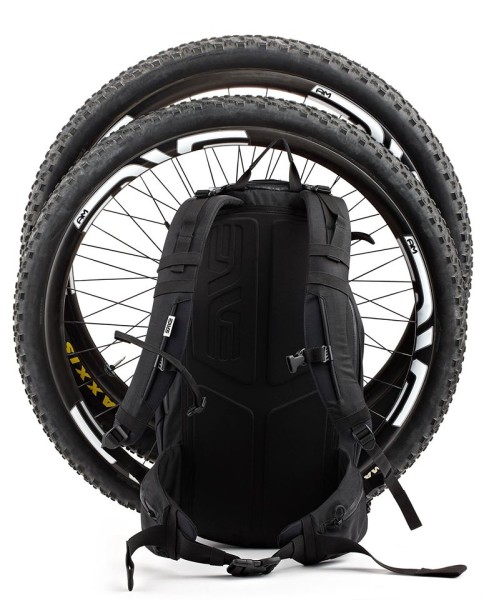 Enve Wheel backpack wheel bag (4)