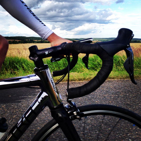 Festka_Zero_Chrome_lugged_carbon_fiber_road_bike_instagram_ride1