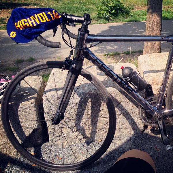 Festka_Zero_Chrome_lugged_carbon_fiber_road_bike_instagram_ride5