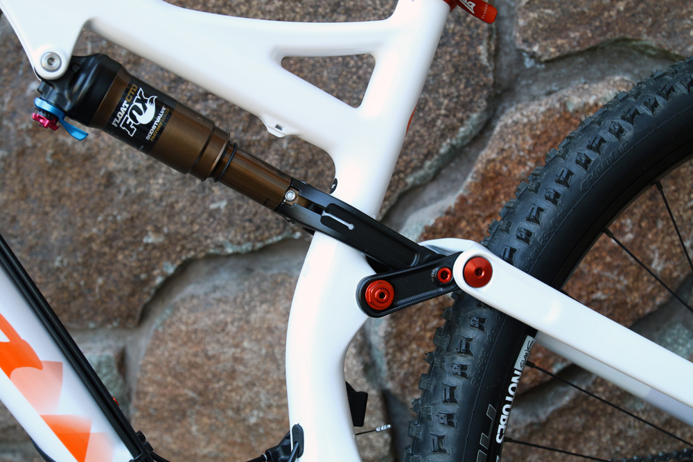 First Look Salsa Suspension gets Lighter, Stiffer with New Carbon