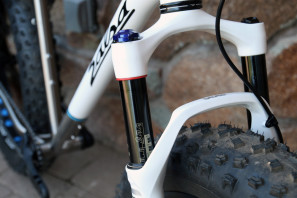 Salsa fat bike 2015 bucksaw blackborow mukluk ti beargrease alloy full suspension front (37)