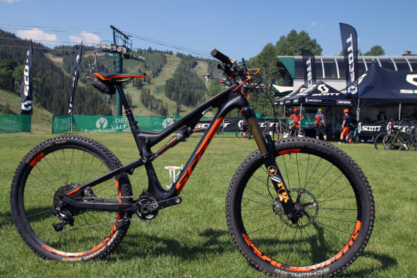 Scott MTB 2015 gambler Voltage FR Genius LT tuned 900 mountain bike (11)