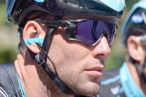 New Oakley sunglasses found on pro cycling Mark Cavendish during 2014 Tour de France