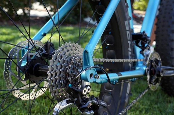 2015-Felt-Dude-fat-bike-blue04