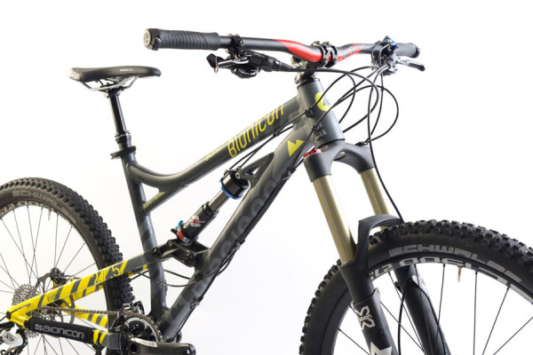 2015-Bionicon-Edison-EVO-adjustable-enduro-mountain-bike