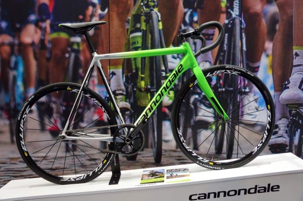 2015-Cannondale-CAAD10-track-bike01