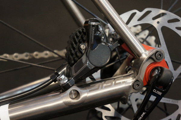 2015-Guru-Praemio-R-Disc-custom-titanium-road-bike