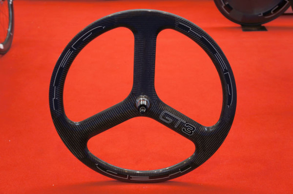 2015-HED-GT3-tri-spoke-carbon-aero-rear-wheel
