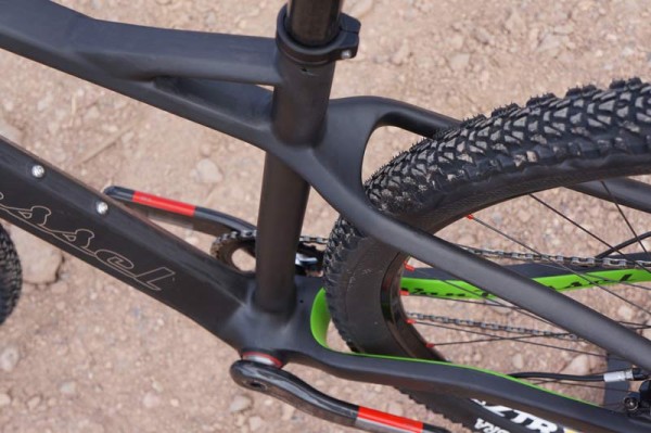 2015-Van-Dessel-Jersey-Devil-carbon-hardtail-mountain-bike