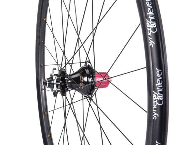BST-Synergy-Nano-carbon-fiber-mountain-bike-wheels02