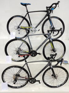 Centurion_Cyclo_Cross_aluminum_disc-brake_cyclocross_bike_complete