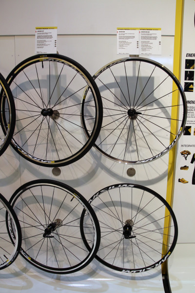 Mavic road disc ksryium cxr aero wheel tire system 2015 mountain bike (27)