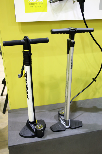 Topeak fat bike pump hidden tools new pumps (4)