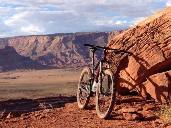 bikerumor pic of the day moab utah mountain biking