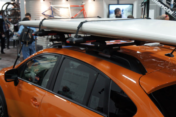 2015-yakima-suppup-and-supdog-standup-paddleboard-roof-racks