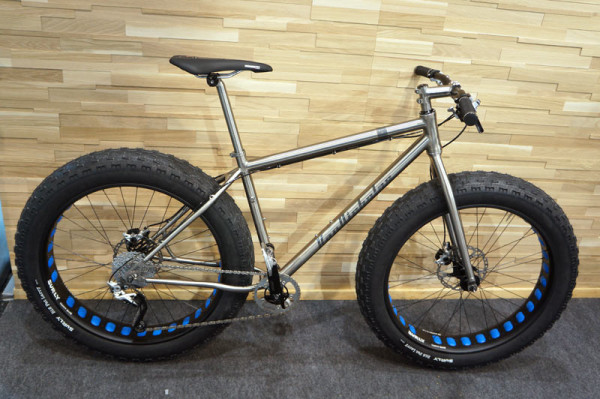 Van-Nicholas-titanium-fat-bike