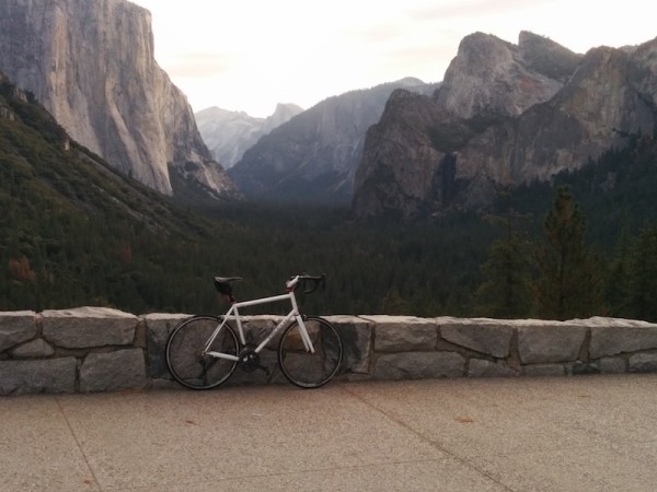 bikerumor pic of the day Picture take at  "Tunnel View" above Yosemite Valley.