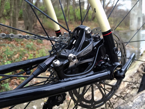 SRAM Rival 22 Hydro group reviewroad bike disc brake  (23)