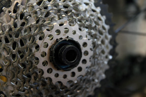 Wolf Tooth 16t cog cassette adapter  (9)