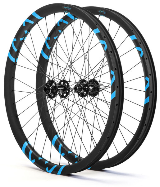 2015 Loaded Precision X40 wide hookless carbon fiber mountain bike wheels