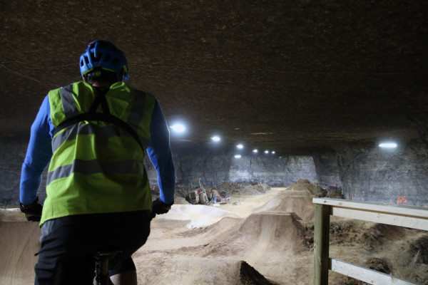 Louisvill mega cavern bike park mtb bmx underground cave  dirt jump (29)