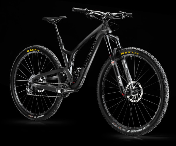 Evil's new trail bike, The Following, offers 29