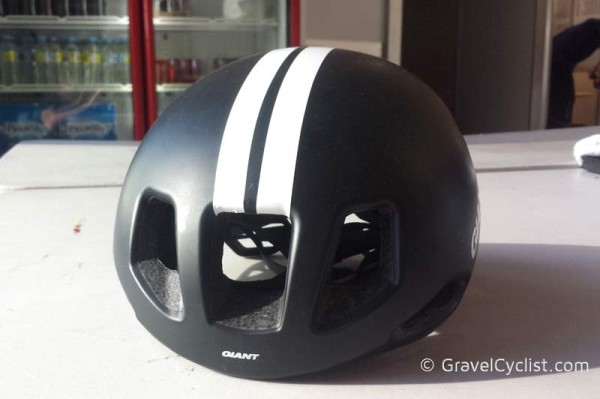 giant bicycles aero road bike helmet launched at tour down under 2015